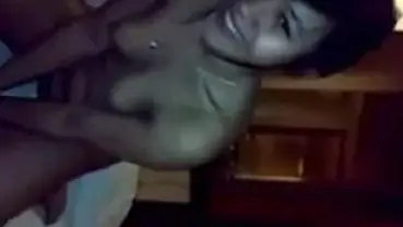Dokumentasi Tante Janda Semok Cantik Live Kasur BH Orange